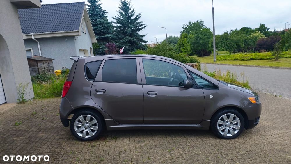 Mitsubishi Colt 1.3 Intense - 38