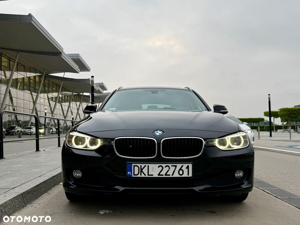 BMW Seria 3 320d Efficient Dynamics Edition - 1