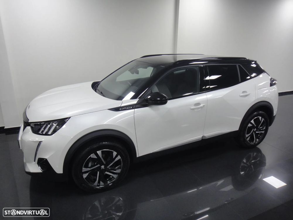 Peugeot 2008 PureTech 130 EAT8 GT - 10