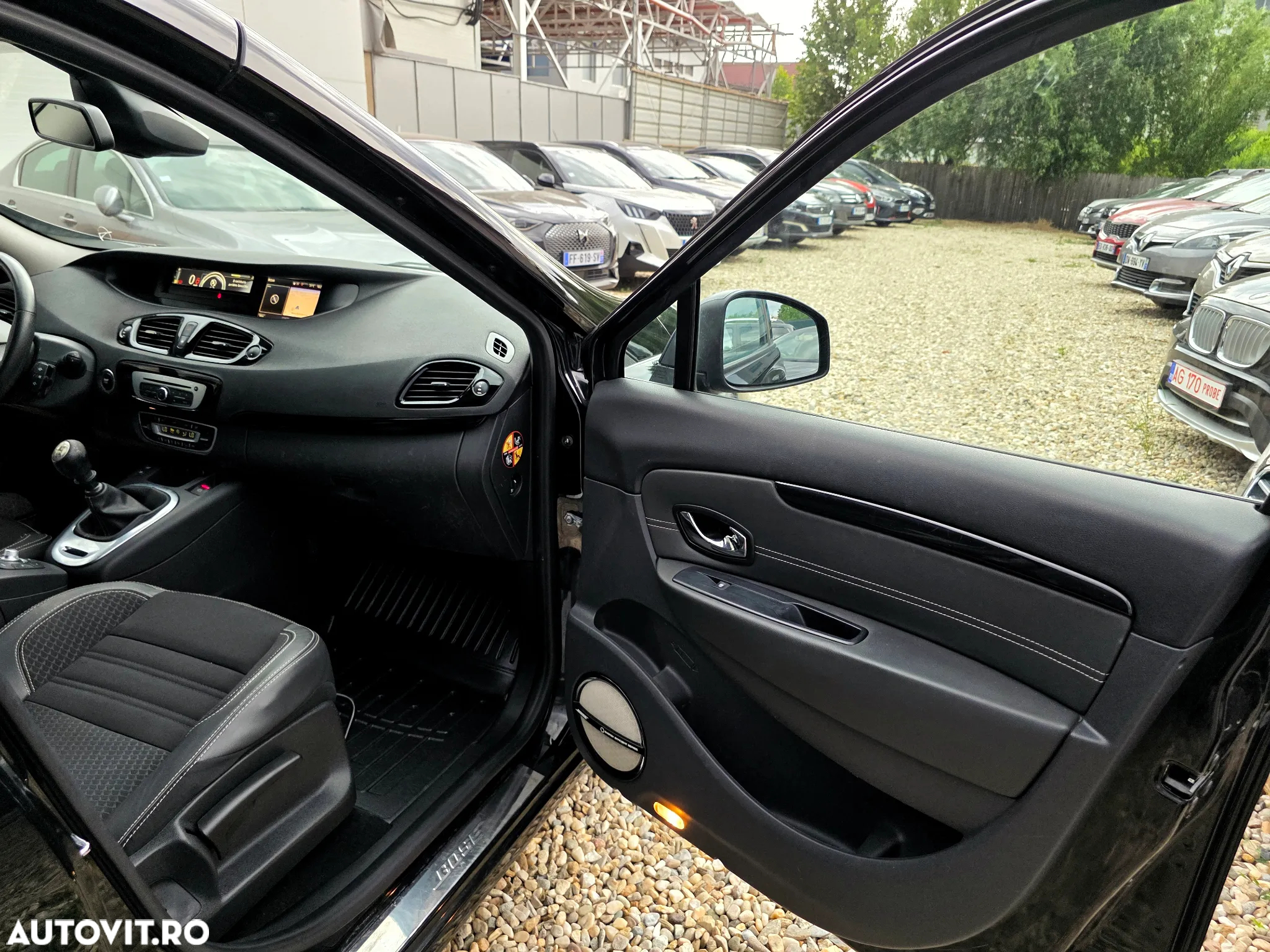 Renault Scenic ENERGY dCi 130 BOSE EDITION - 13