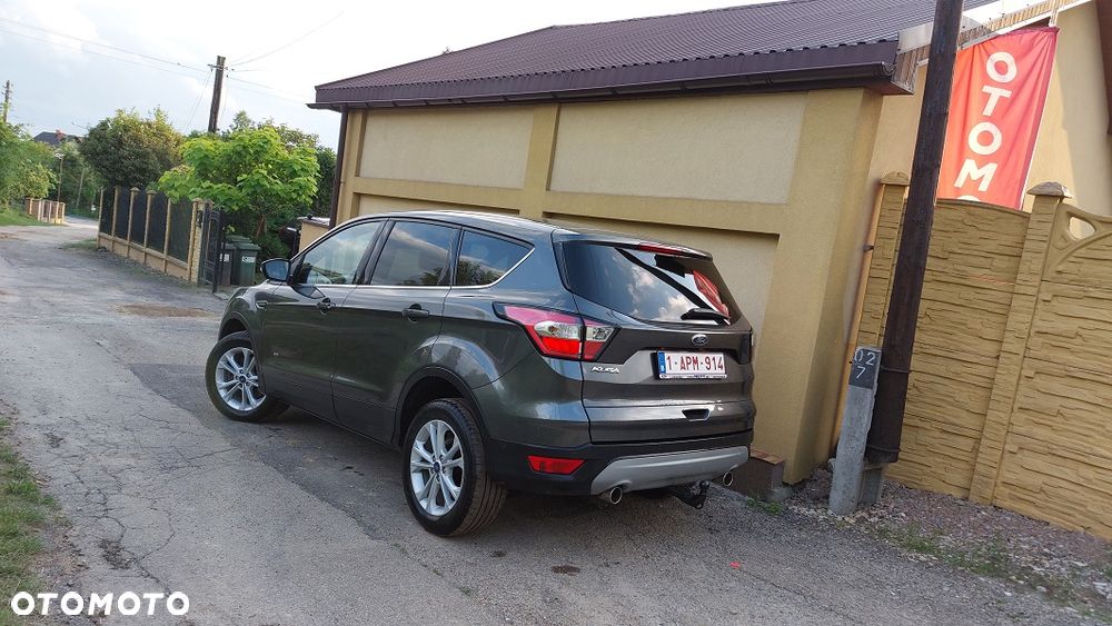 Ford Kuga 2.0 TDCi 4WD Titanium - 12