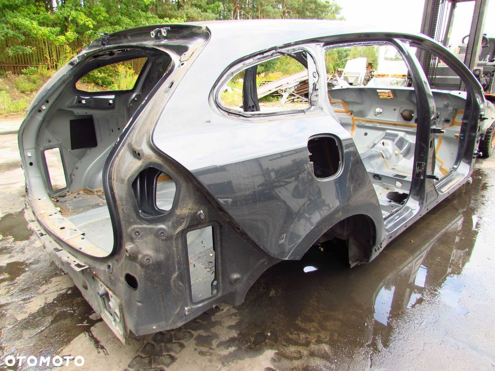 VOLVO V60 10-17 DACH SZYBERDACH SLUPEK POSZYCIE CIETY 492-46 POMORSKIE - 3