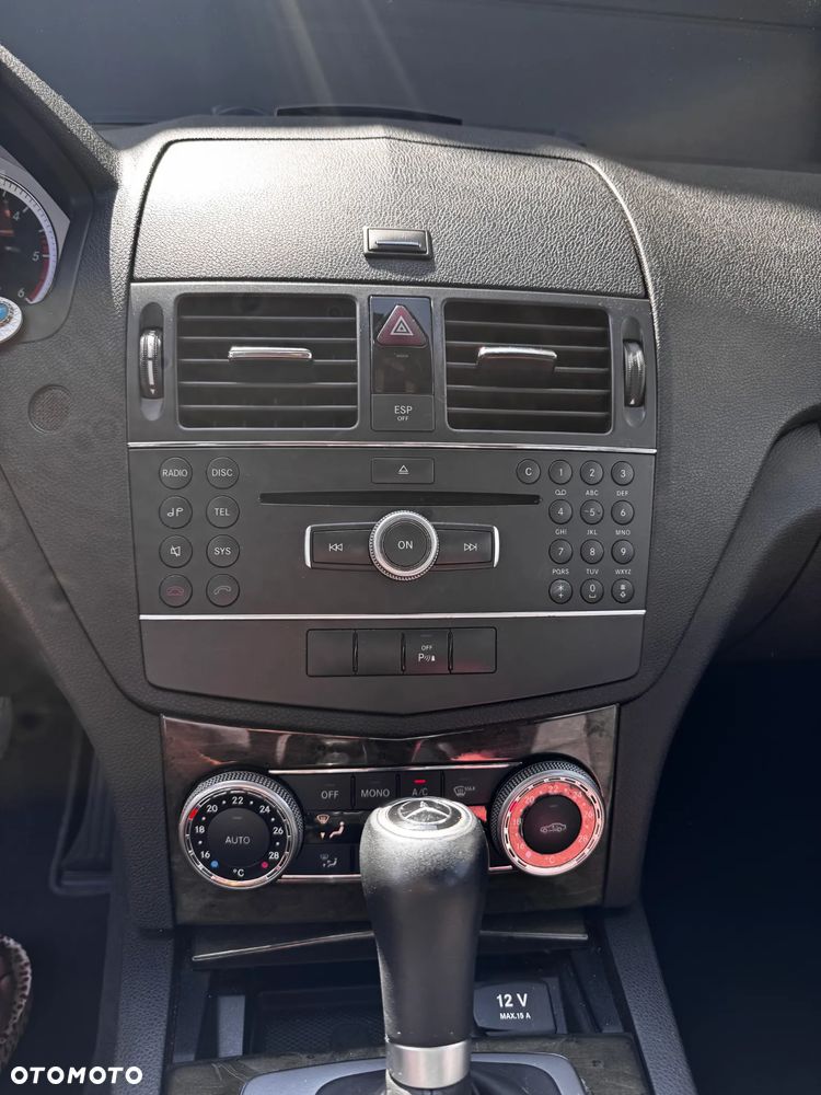 Mercedes-Benz Klasa C 220 CDI DPF Automatik Avantgarde - 6