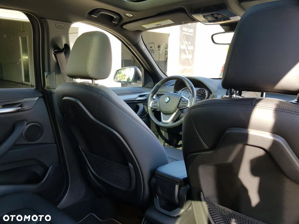 BMW X1 xDrive25i xLine - 11