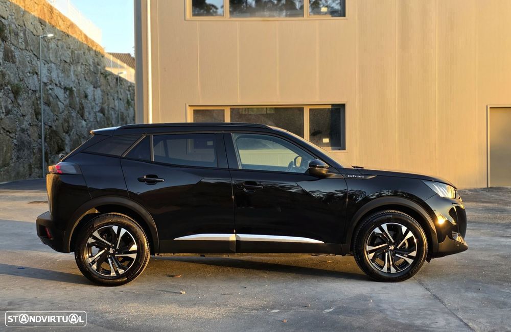 Peugeot 2008 1.2 PureTech GT - 14