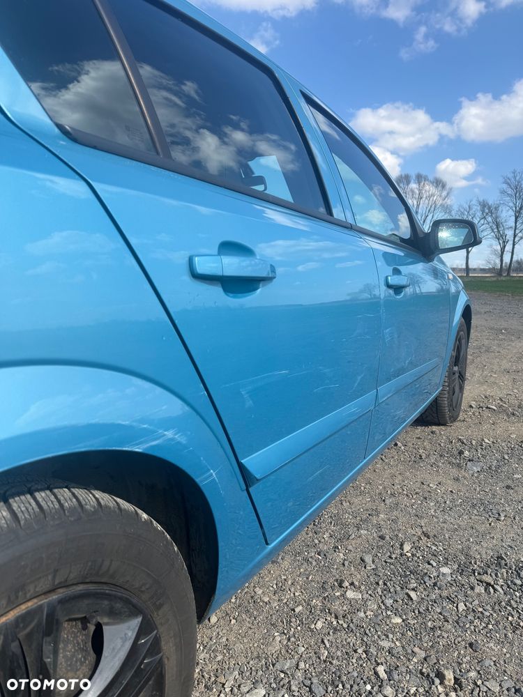 Opel Astra 1.4 Essentia - 5