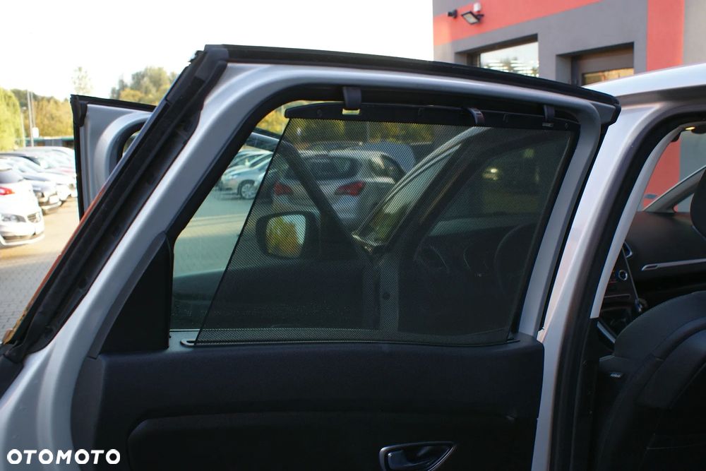 Renault Scenic 1.6 dCi Energy Dynamique - 19