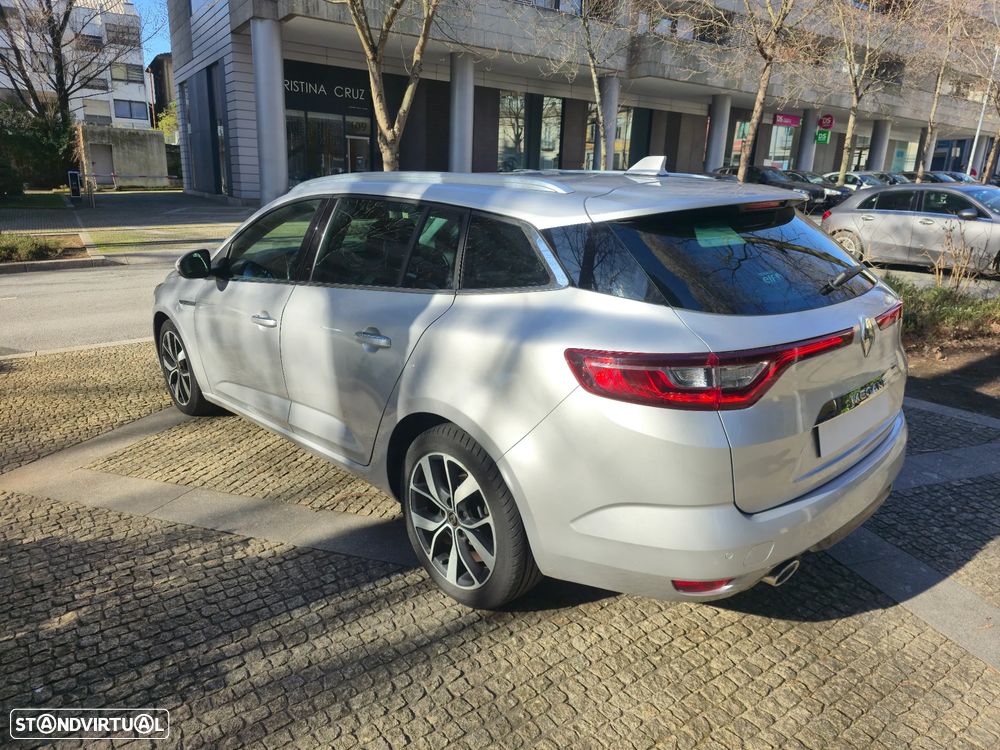 Renault Mégane Sport Tourer BLUE dCi 115 BOSE EDITION - 10