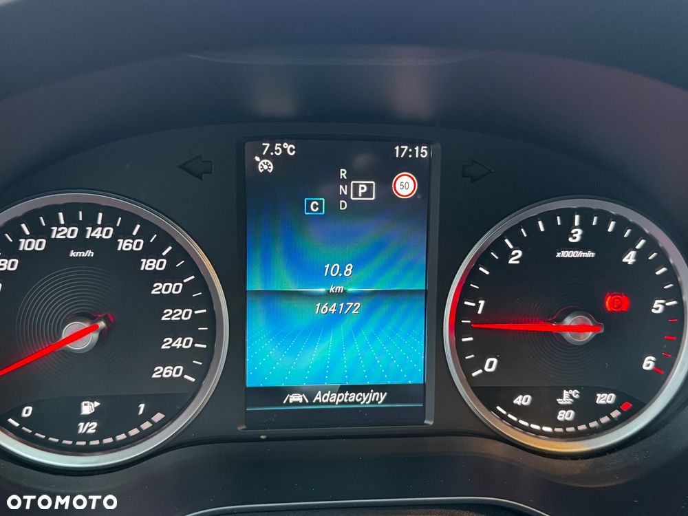 Mercedes-Benz Klasa C 200 d 9G-TRONIC Exclusive - 13