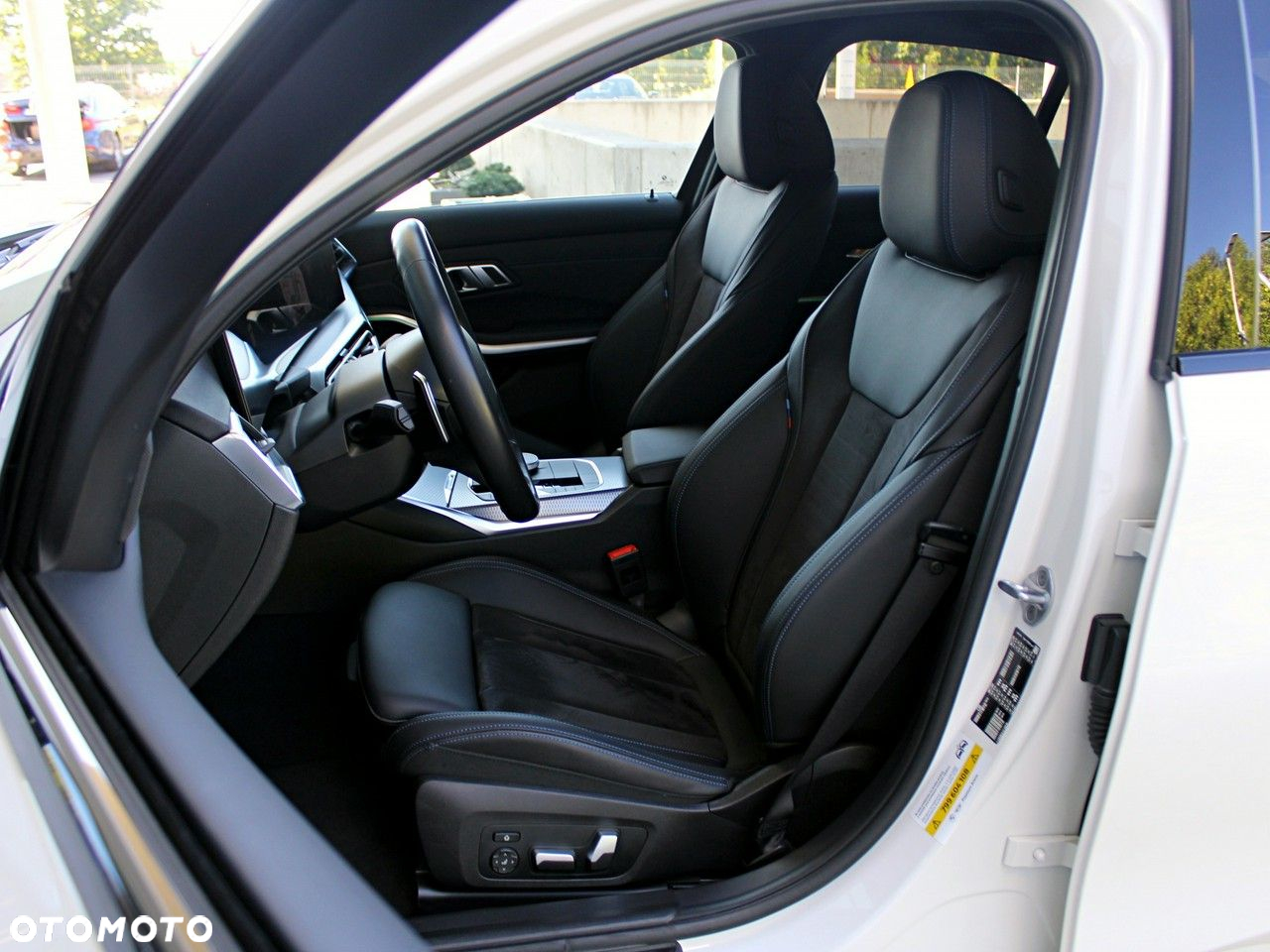 BMW Seria 3 320d M Sport - 10