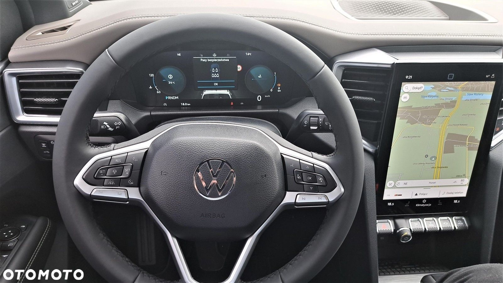 Volkswagen Amarok - 11