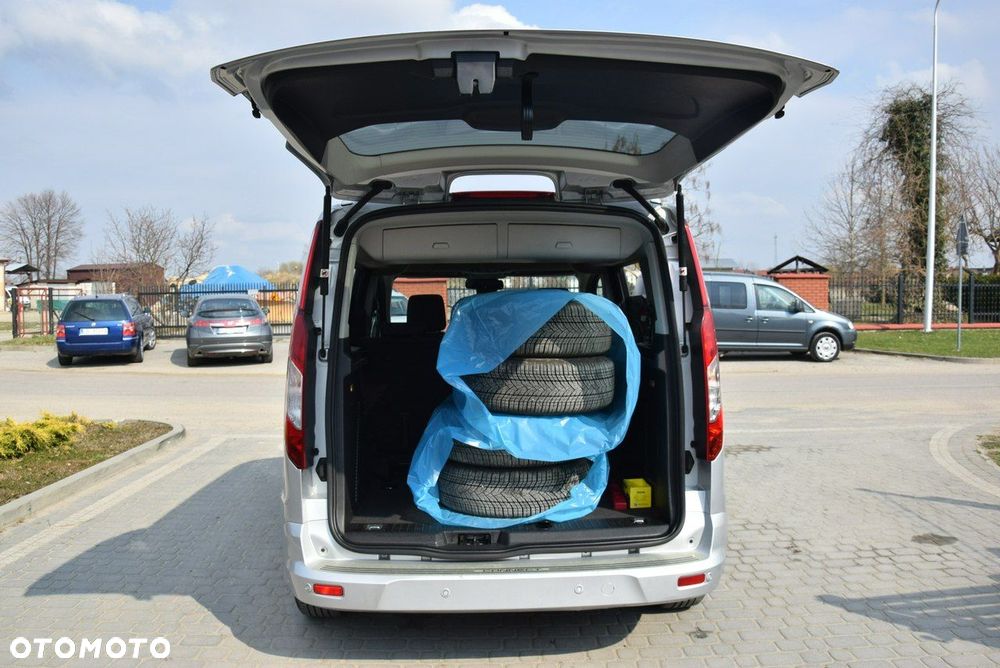Ford Tourneo Connect 1.6 TDCi Titanium - 14