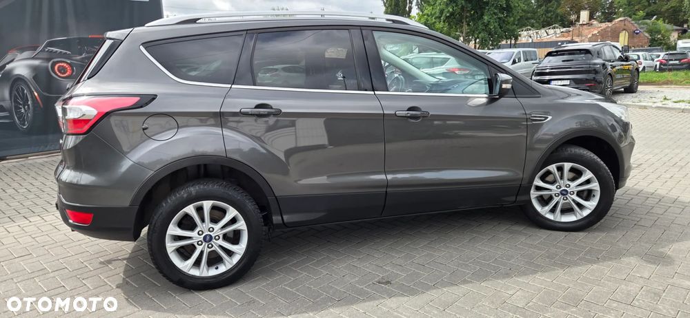 Ford Kuga 1.5 EcoBoost 2x4 Cool & Connect - 18