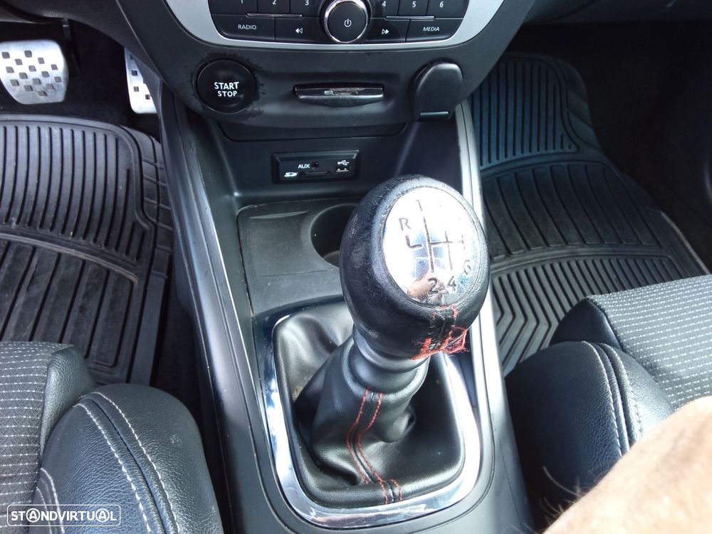 Renault Mégane Sport Tourer 1.5 dCi GT Line - 22