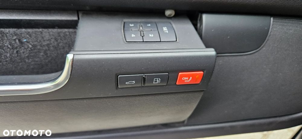 Audi A8 4.2 TDI Quattro - 16