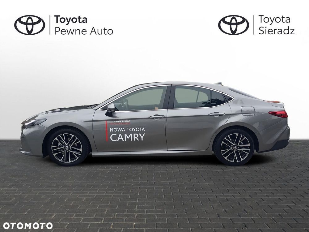 Toyota Camry - 9