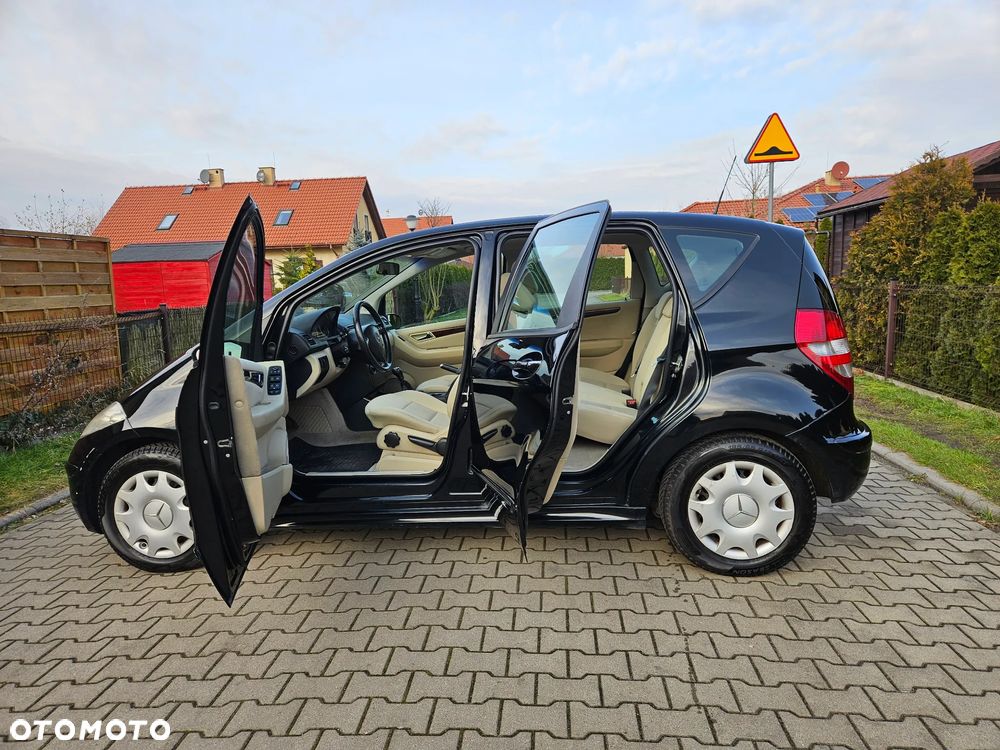 Mercedes-Benz Klasa A 180 CDI Avantgarde Edition 10 - 8