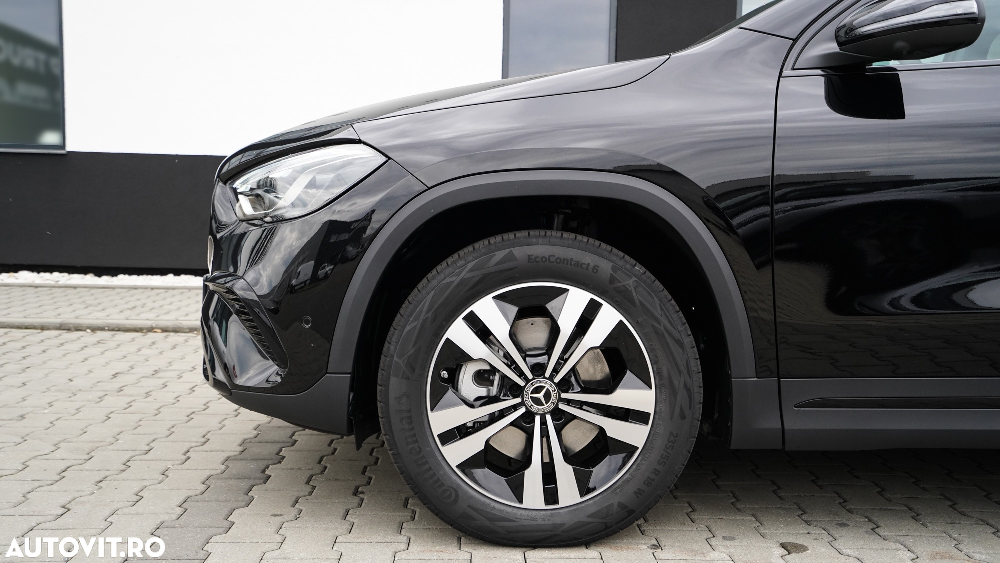 Mercedes-Benz GLA - 6