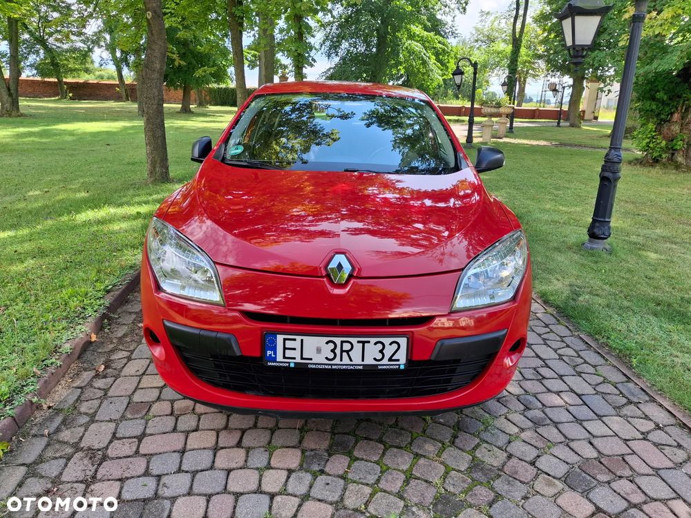 Renault Megane 1.6 16V 100 Authentique - 9