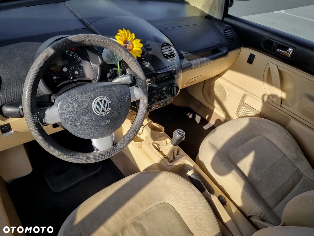 Volkswagen Beetle - 4