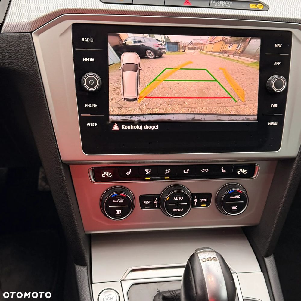 Volkswagen Passat - 7