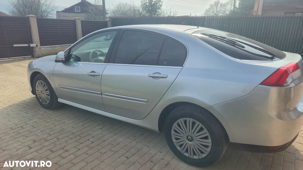 Renault Laguna 2.0 dCi LUX - 5