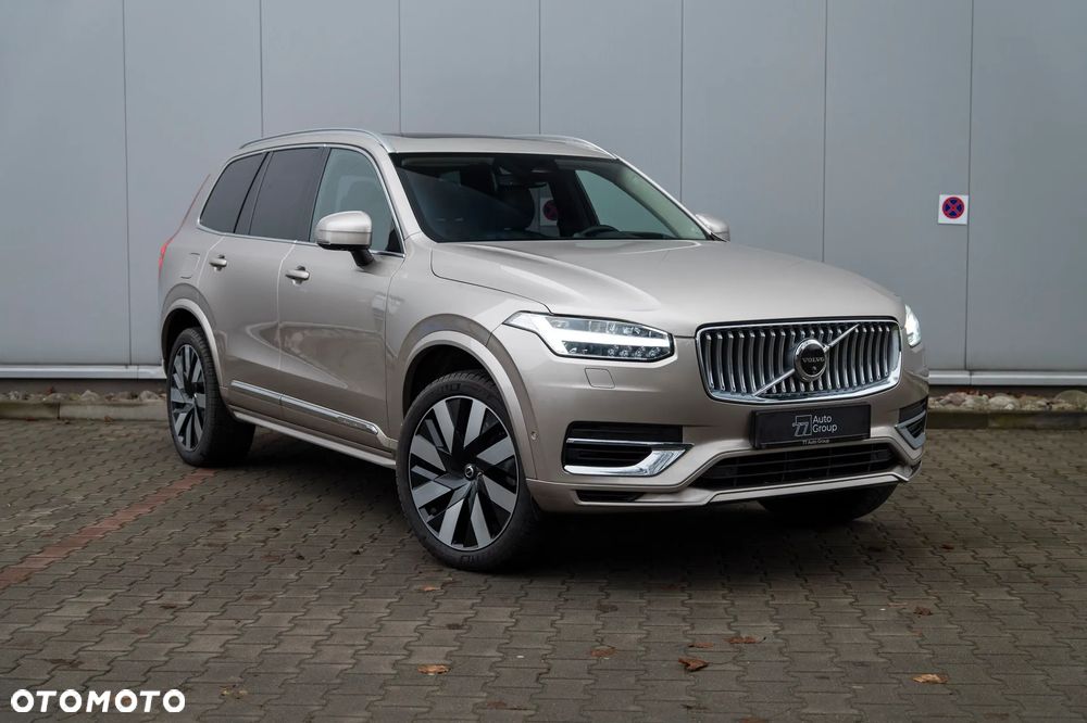 Volvo XC 90 T8 AWD Plug-In Hybrid Ultimate Bright 7os - 3