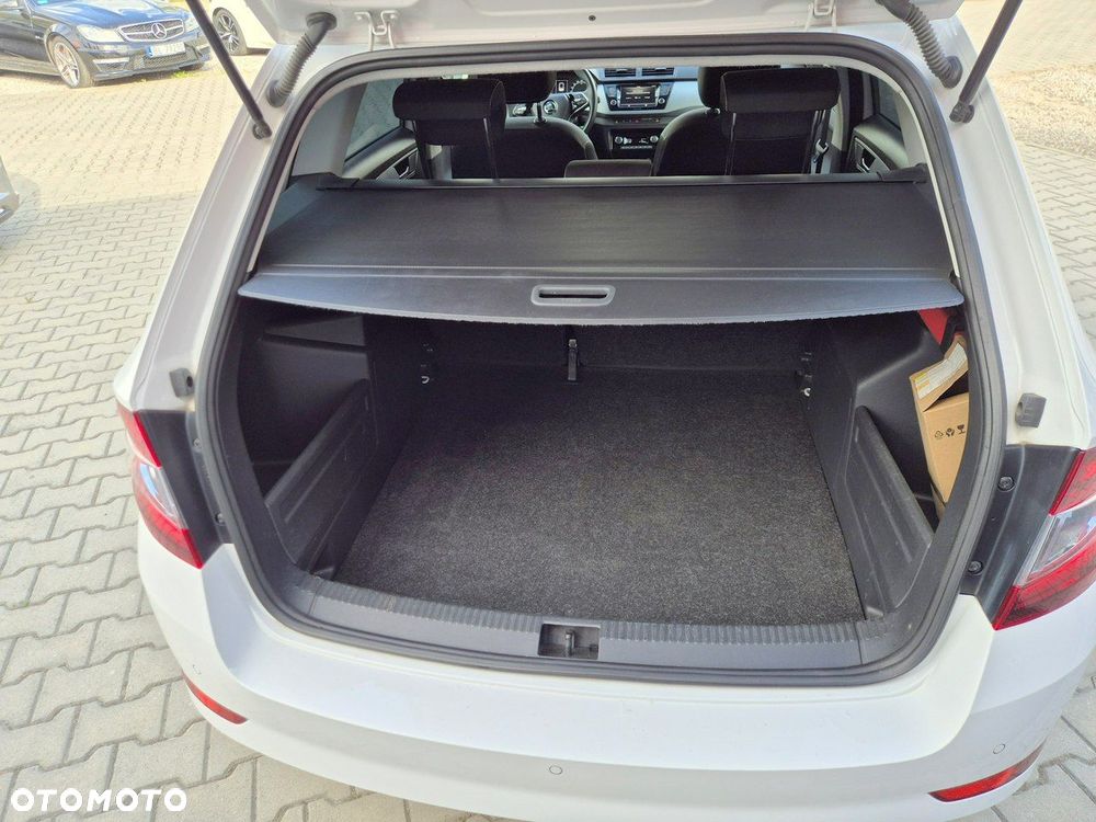 Skoda Fabia 1.0 TSI Ambition Plus - 26