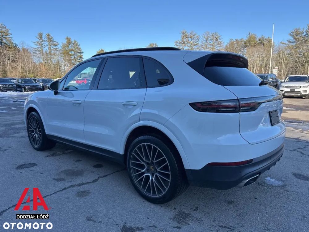 Porsche Cayenne - 11