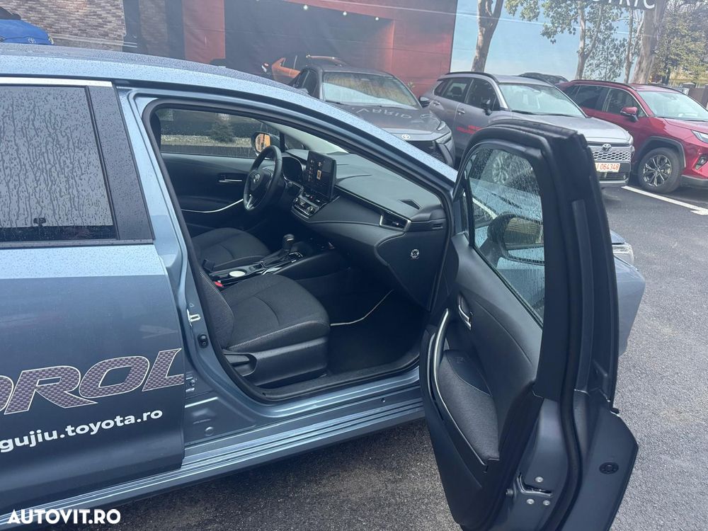 Toyota Corolla TS 1.8 HSD Dynamic - 5