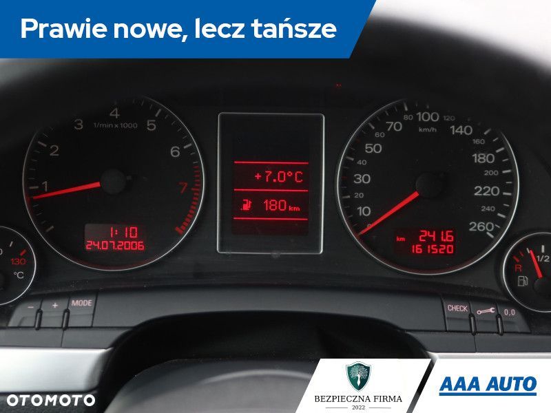 Audi A4 Limousine - 12