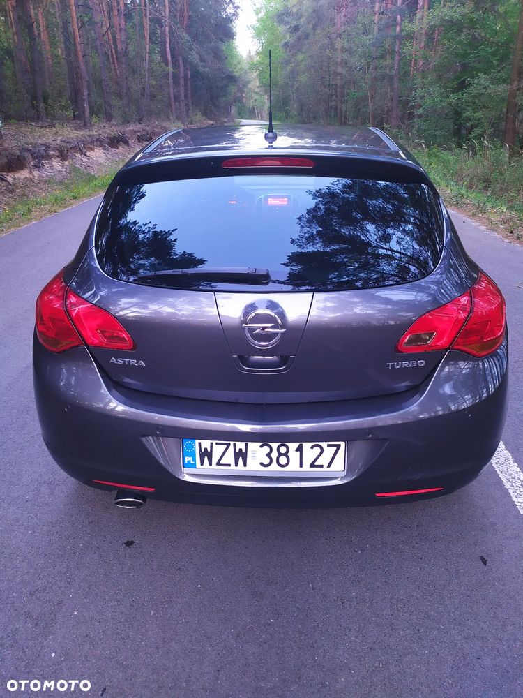 Opel Astra 1.4 Turbo Cosmo - 8