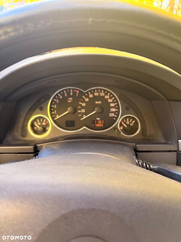 Opel Meriva - 16