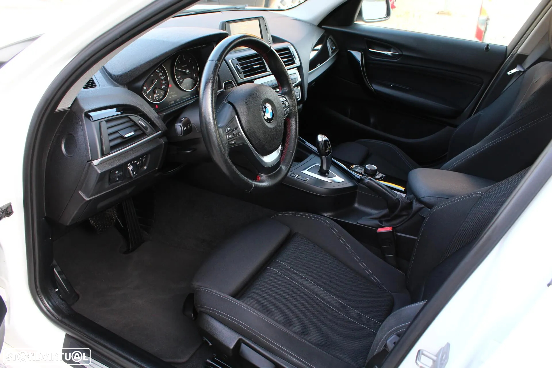 BMW 116 d Line Sport Auto - 8