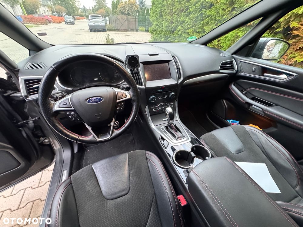 Ford S-Max 2.0 EcoBoost ST-Line - 4