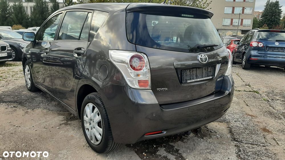 Toyota Verso 1.8 Multidrive Edition - 3