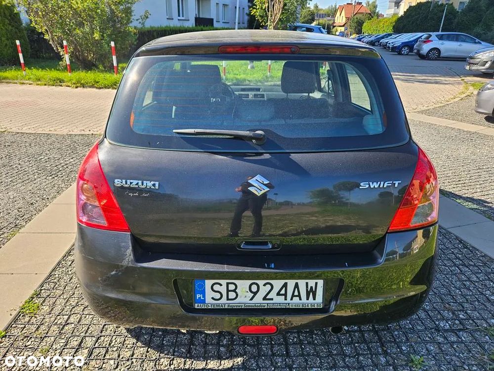 Suzuki Swift 1.3 DDiS GLX / Comfort - 5