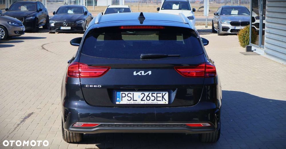 Kia Ceed - 7
