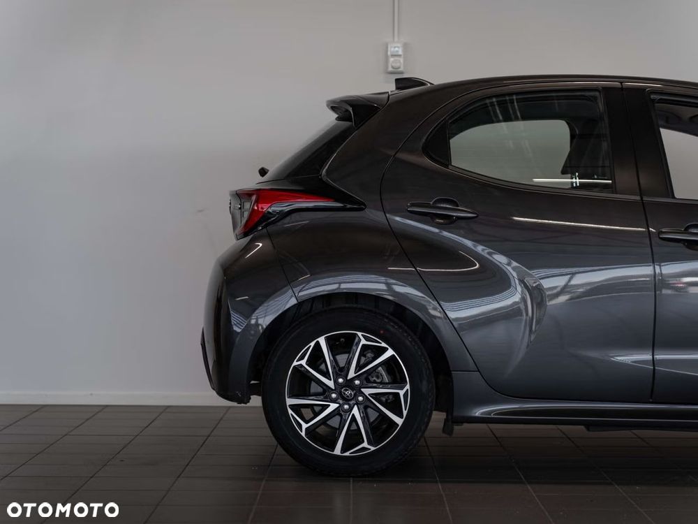 Toyota Yaris Hybrid 1.5 Active - 8