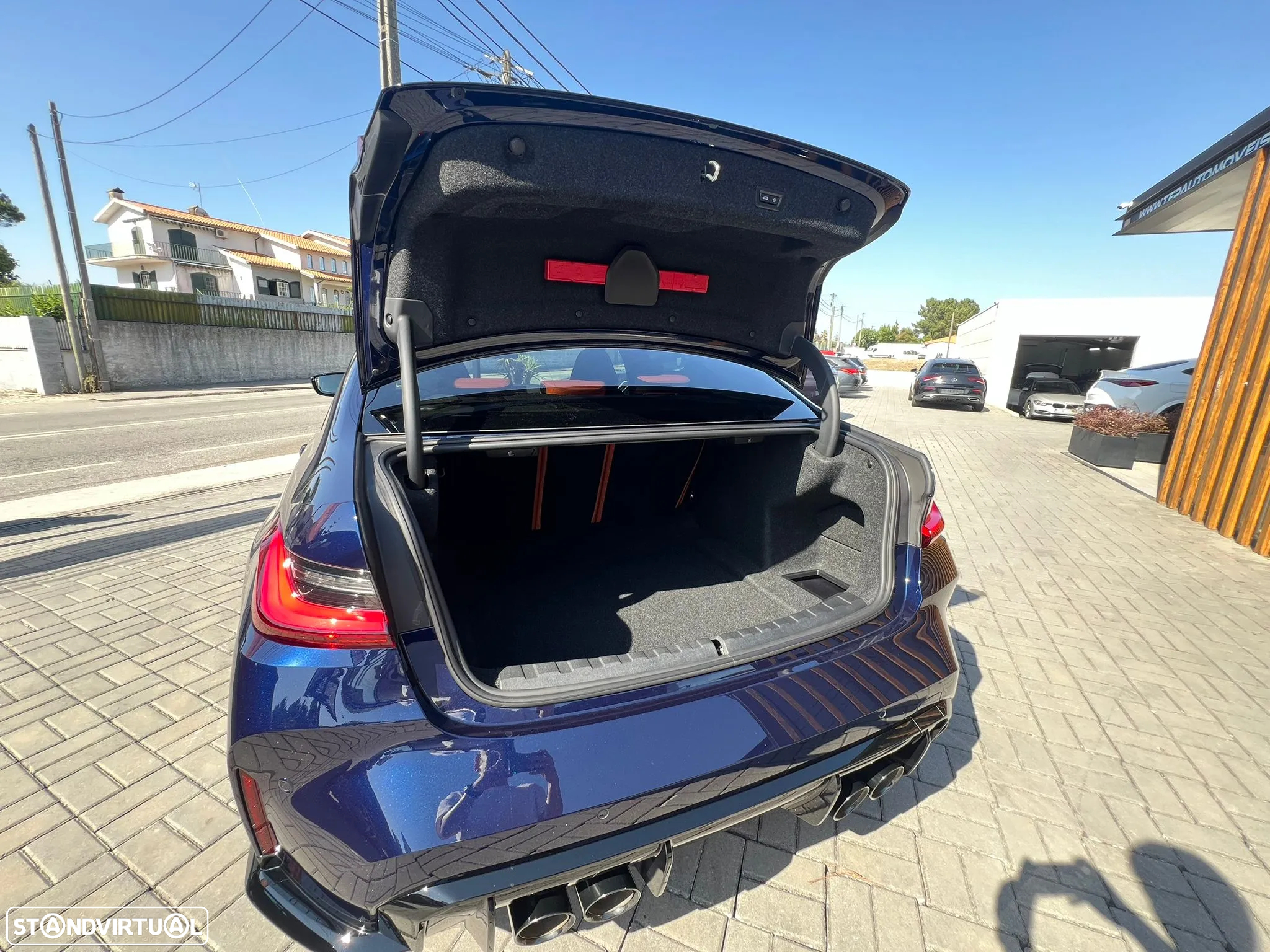 BMW M3 Competition xDrive - 22