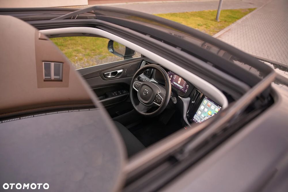 Volvo XC 60 B4 D Geartronic Momentum Pro - 31