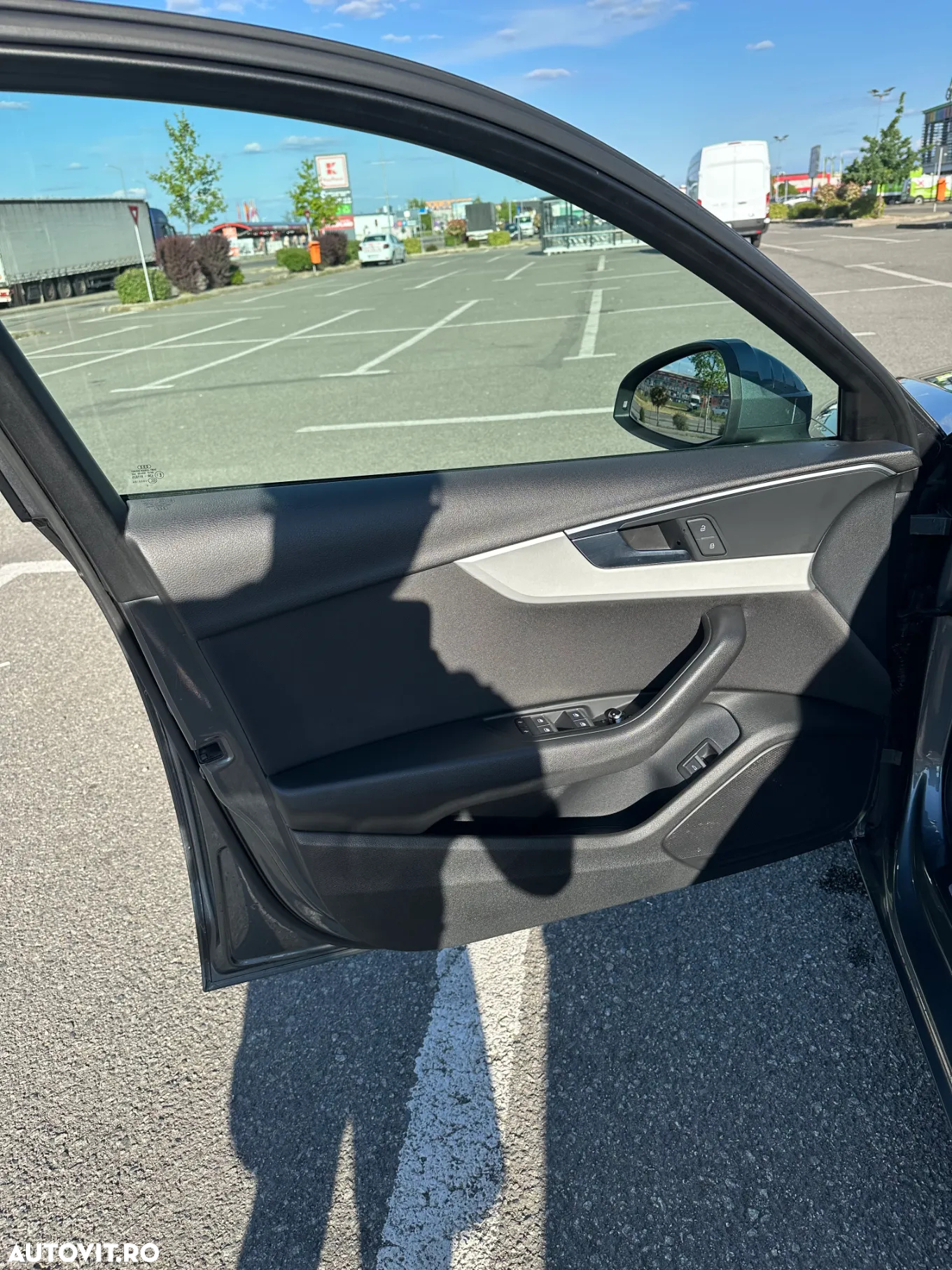 Audi A4 2.0 TDI S tronic - 15
