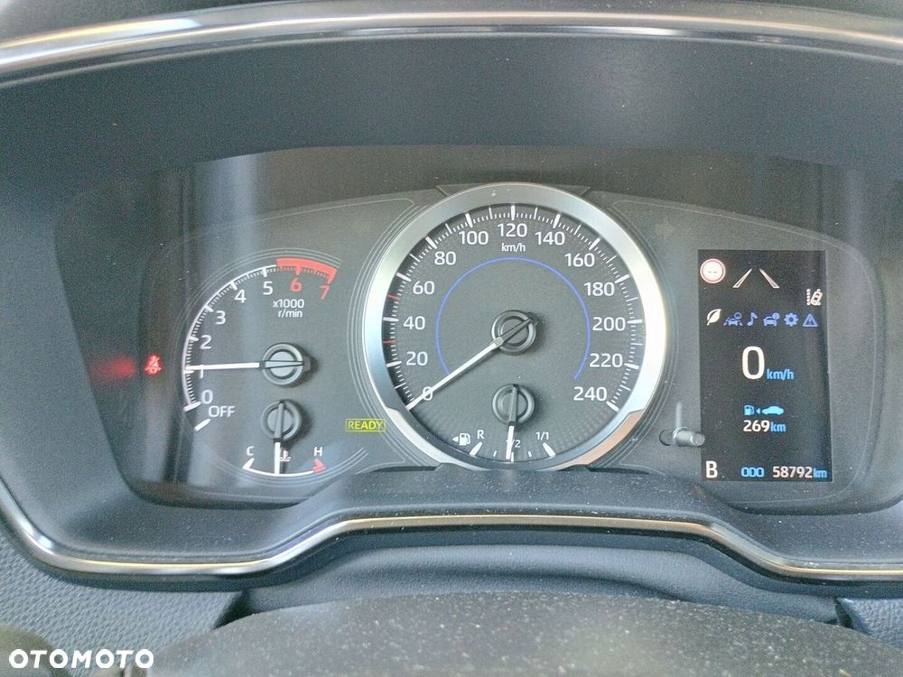 Toyota Corolla 1.8 Hybrid Comfort - 16