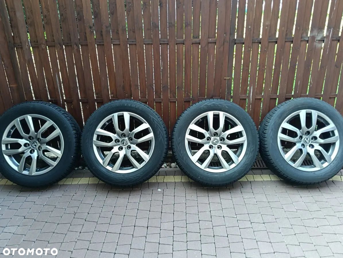 LEXUS NX 14-21r Koła z Oponami Zimowymi 225/60 R18 NOKIAN 19r - 1