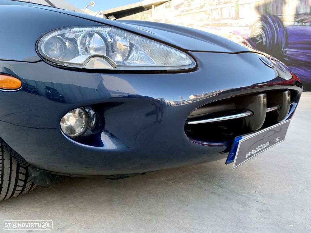 Jaguar XK XK8 4.0 Convertible Classic - 36