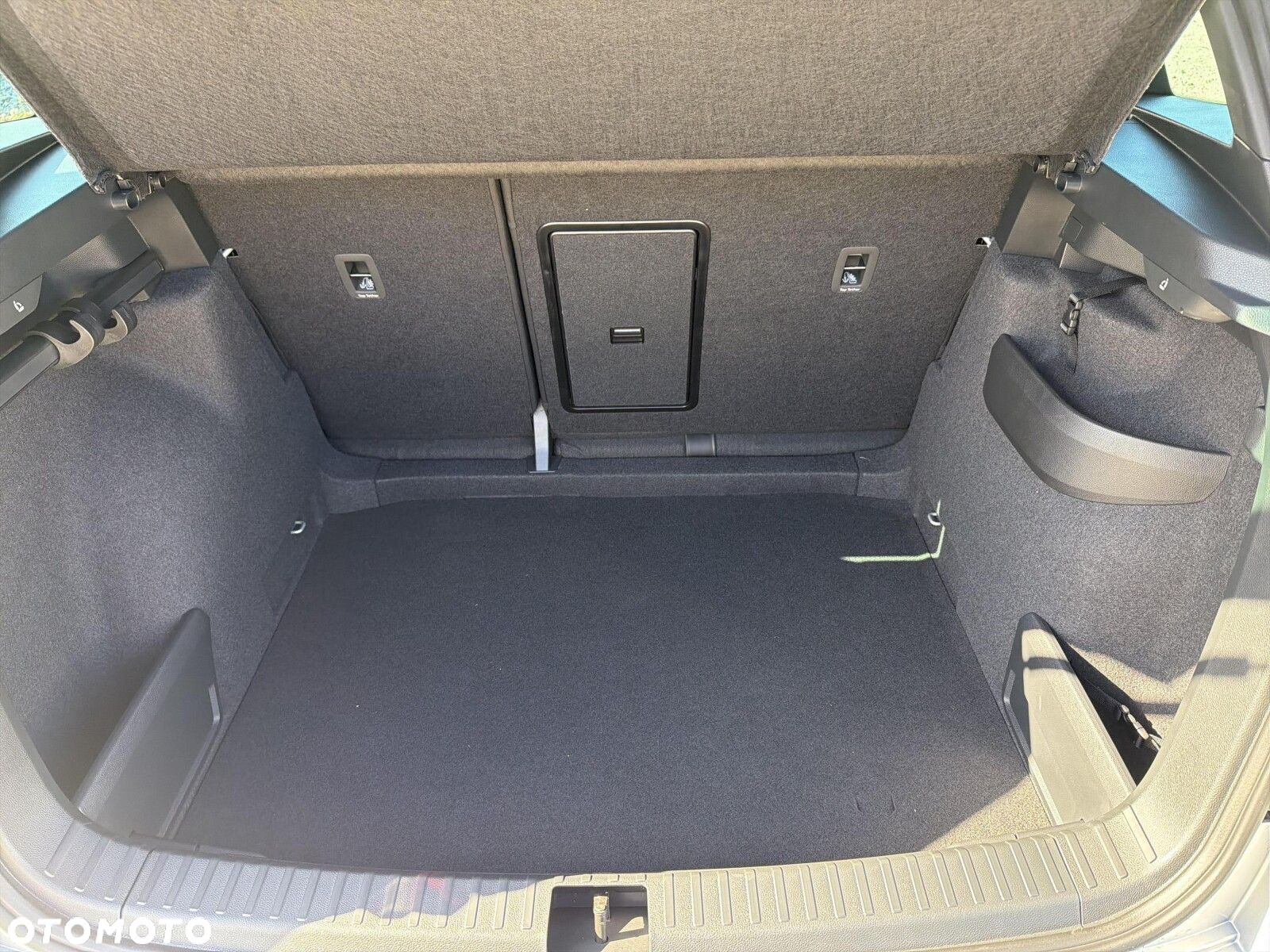 Skoda Karoq 1.5 TSI ACT Sportline DSG - 27