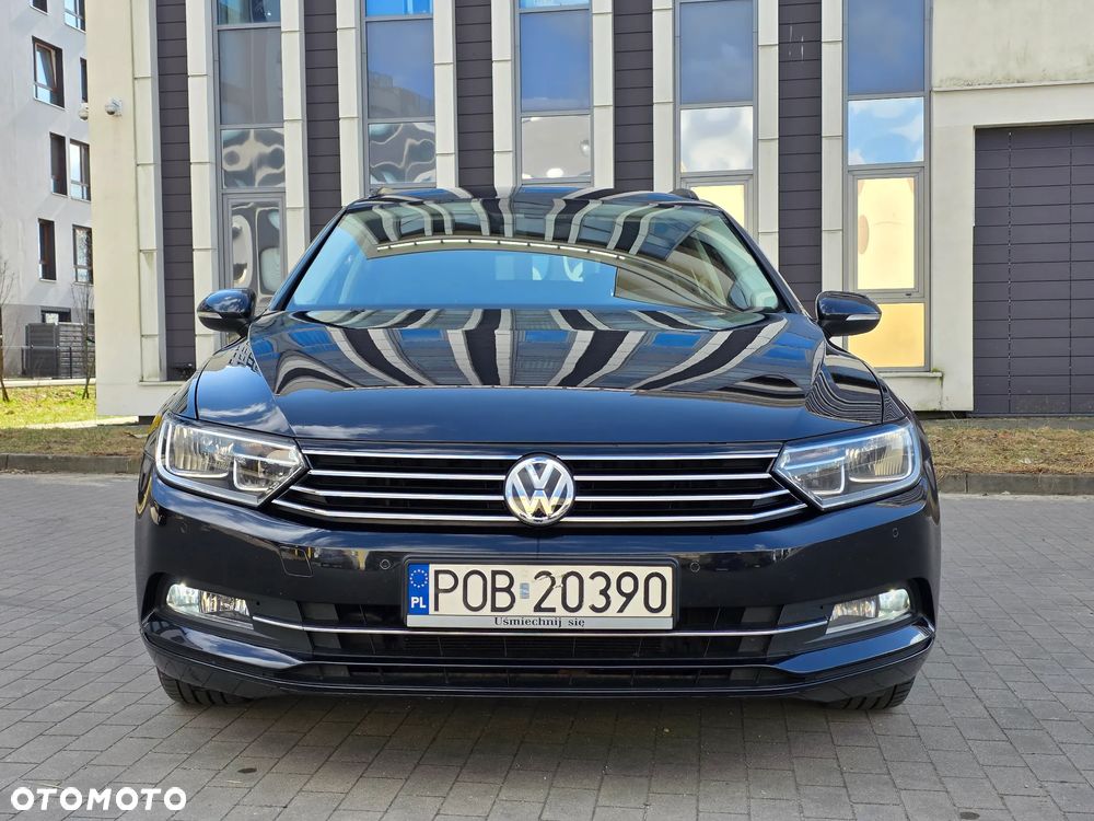 Volkswagen Passat - 4
