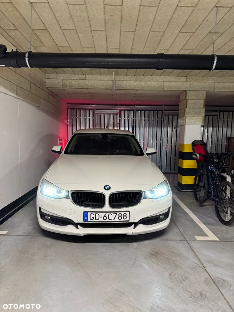 BMW 3GT - 5