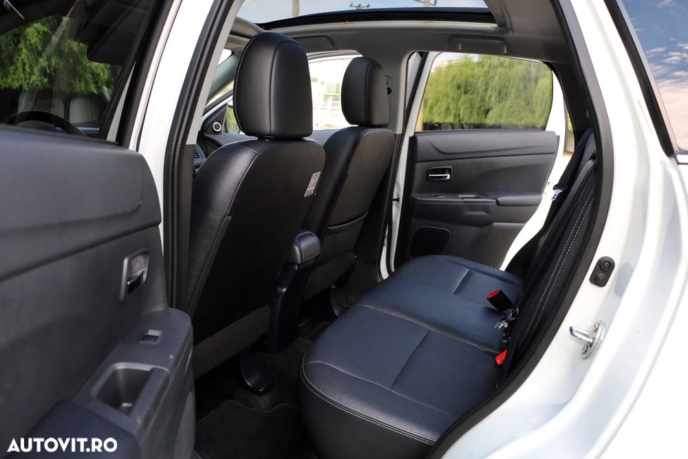 Mitsubishi ASX 1.8 DI-D 4WD Instyle - 16