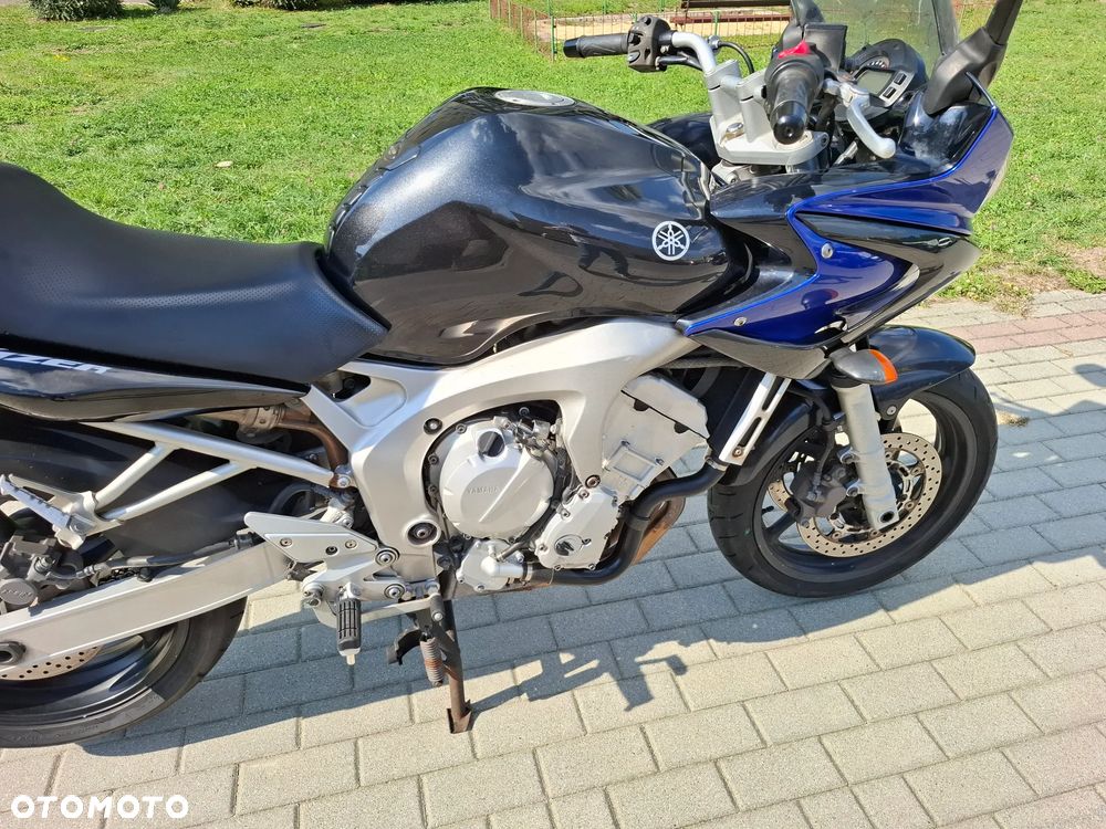 Yamaha FZ6 - 20